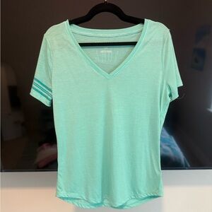Aeropostale Light Green Glittered V-Neck Short Sleeve Tee